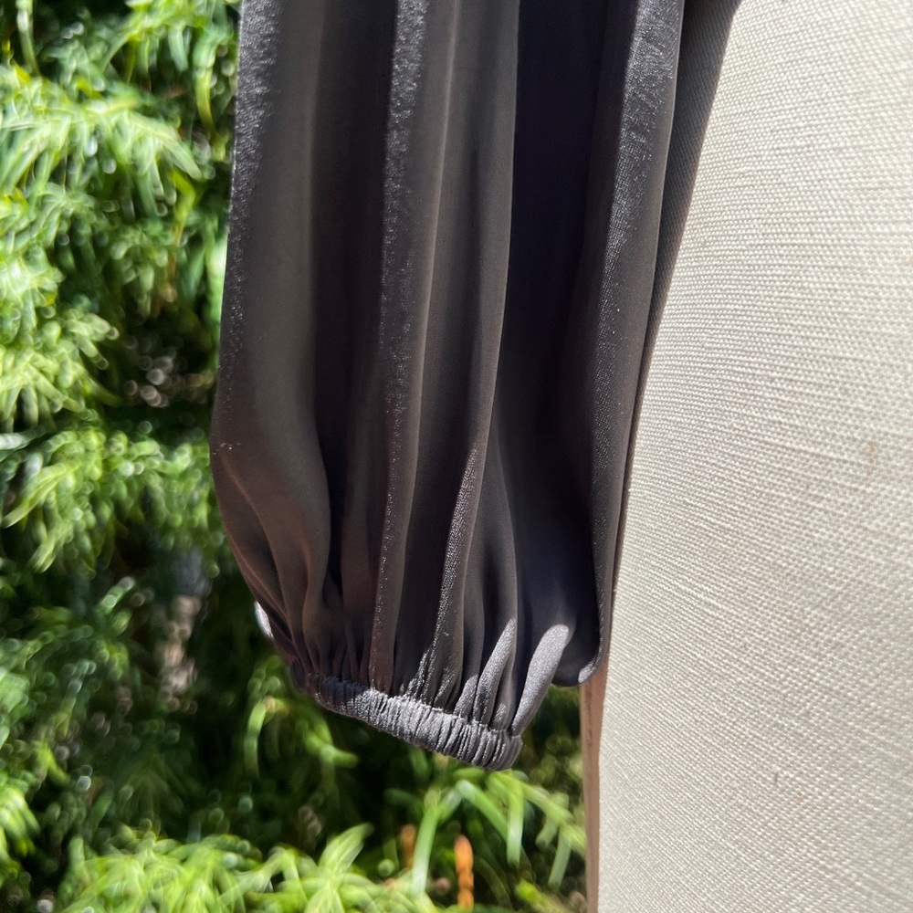 Reset Top, Size Medium, 100% Polyester - image 6